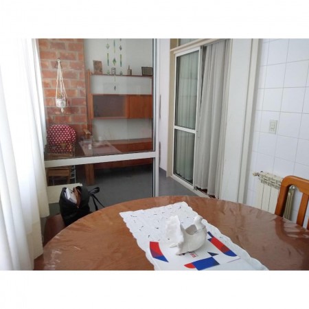 Interesante departamento - Calidad premium - Dos dormitorios + comodín - Balcón terraza - Santiago 550