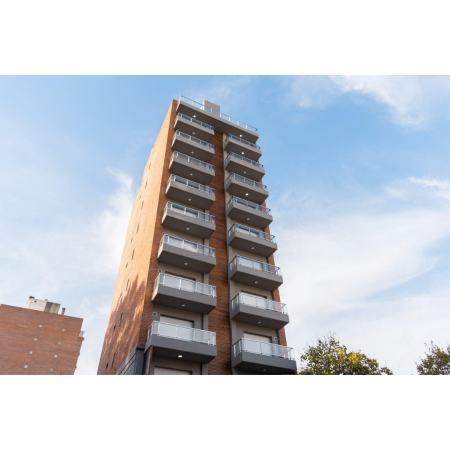 MONOAMBIENTES - Balcon al frente y terraza de uso exclusivo - Entrega inmediata - Cordoba 2600