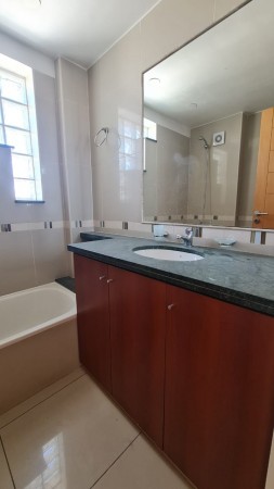 Alquiler Departamento premium. Dos dormitorios. Cochera. Amenities. España y Pellegrini