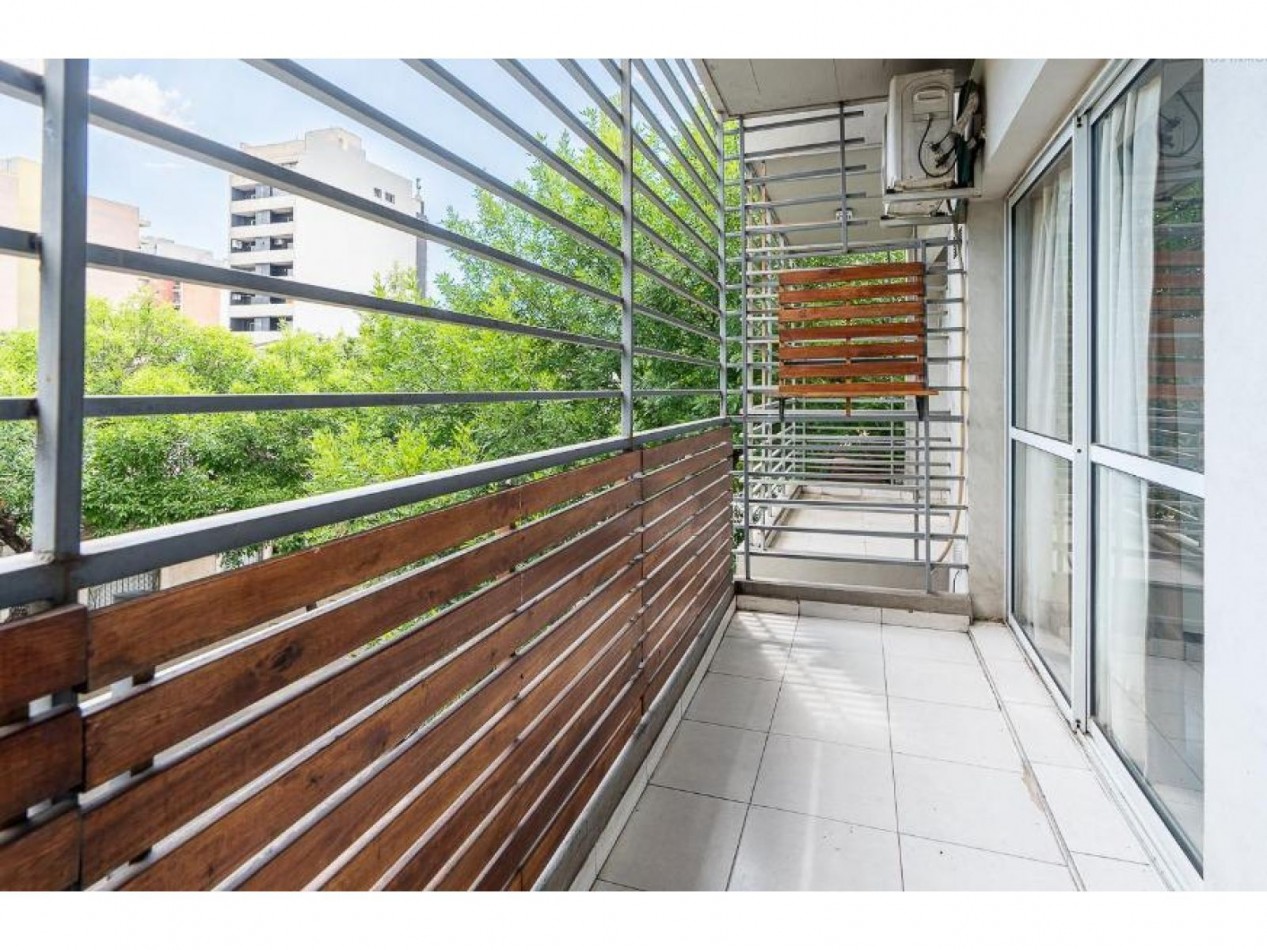 VENTA UN DORMITORIO CON BALCON AL FRENTE EN LOURDES. San Luis 2800