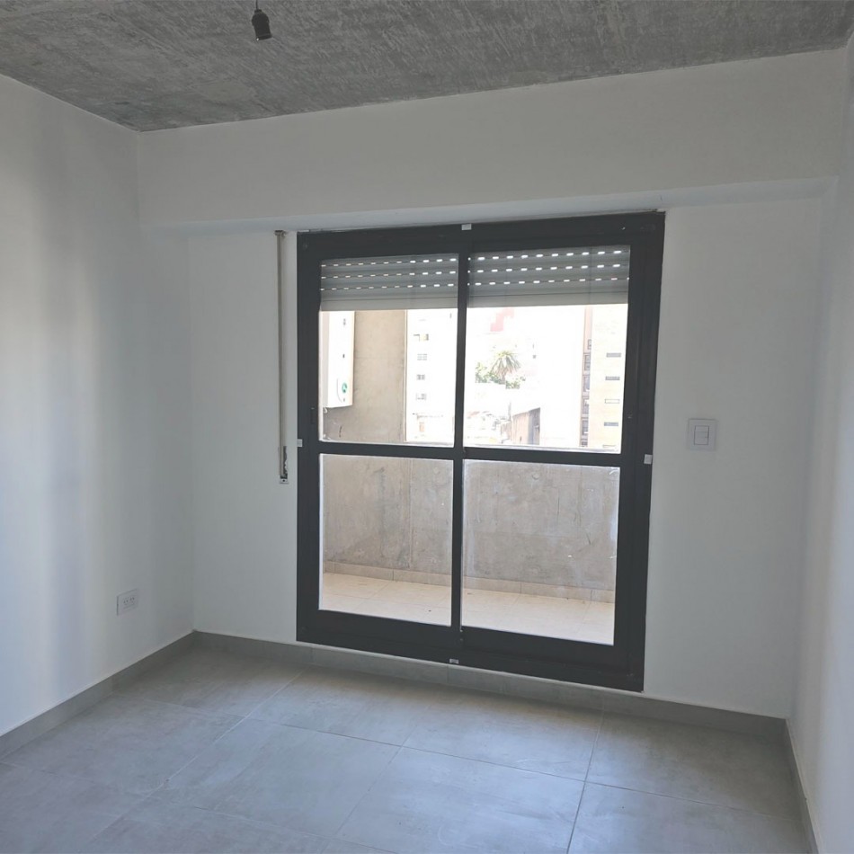 EN VENTA DEPARTAMENTO 1 DORMITORIO A ESTRENAR BARRIO MARTIN. Alem 1400