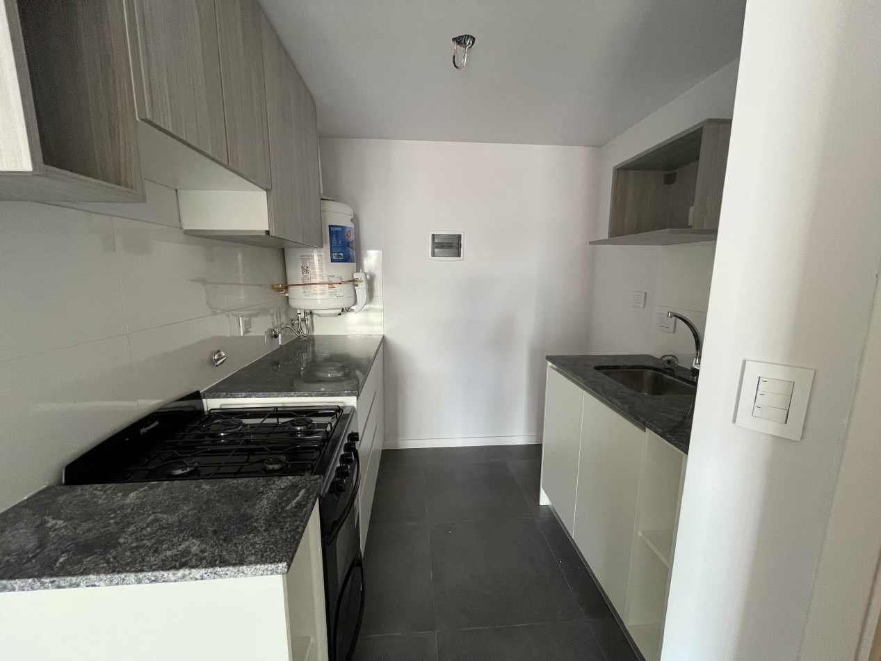 VENTA MONOAMBIENTE CON ENTREGA INMEDIATA Balcon - Amenities - FINANCIACION - San Juan al 1100