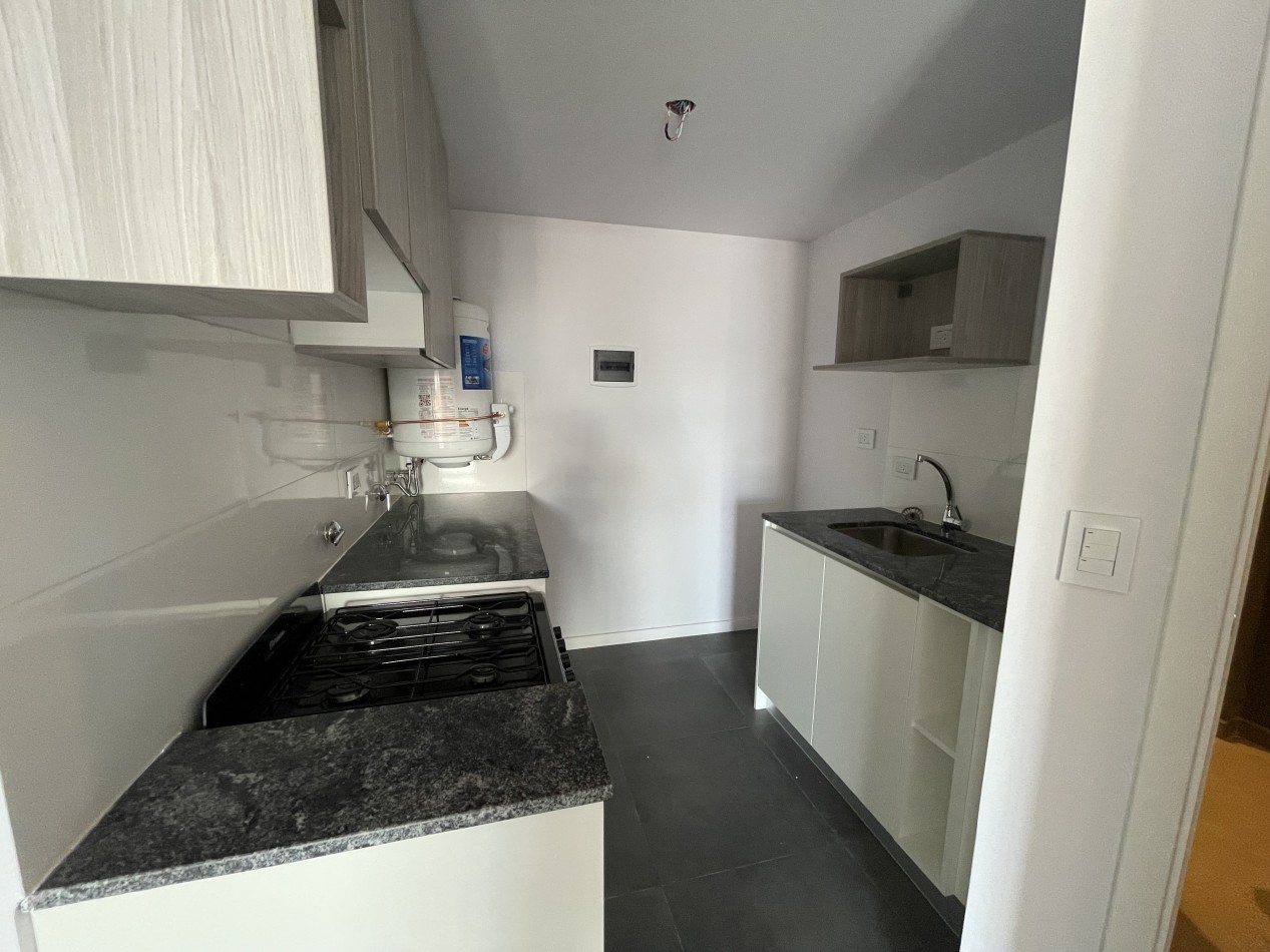 VENTA MONOAMBIENTE CON ENTREGA INMEDIATA Balcon - Amenities - FINANCIACION - San Juan al 1100
