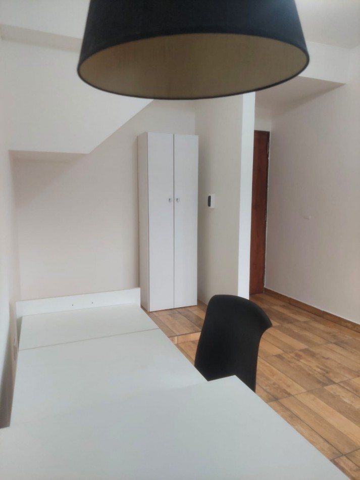 Impecable casa en alquiler permanente en Funes. Pte Peron y Velez Sarsfield