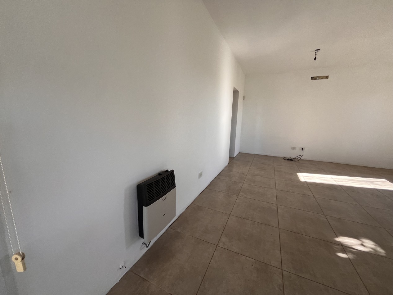 ALQUILER- Impecable CASA de UN dormitorio en Funes City