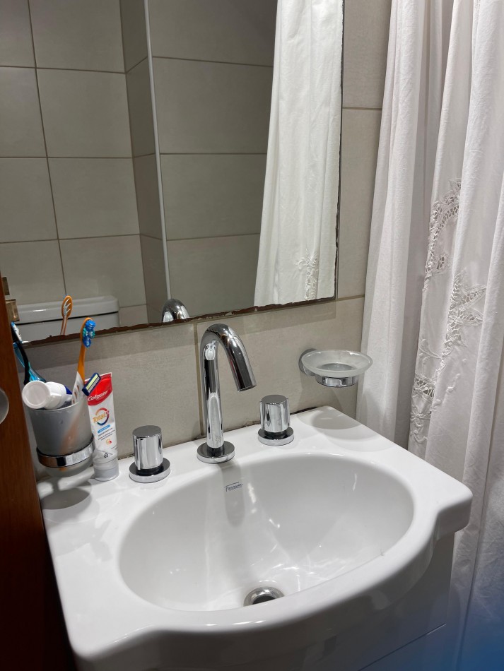 ALQUILER DUPLEX UN DORMITORIO CON PATIO. Amenities. Corrientes y Pellegrini