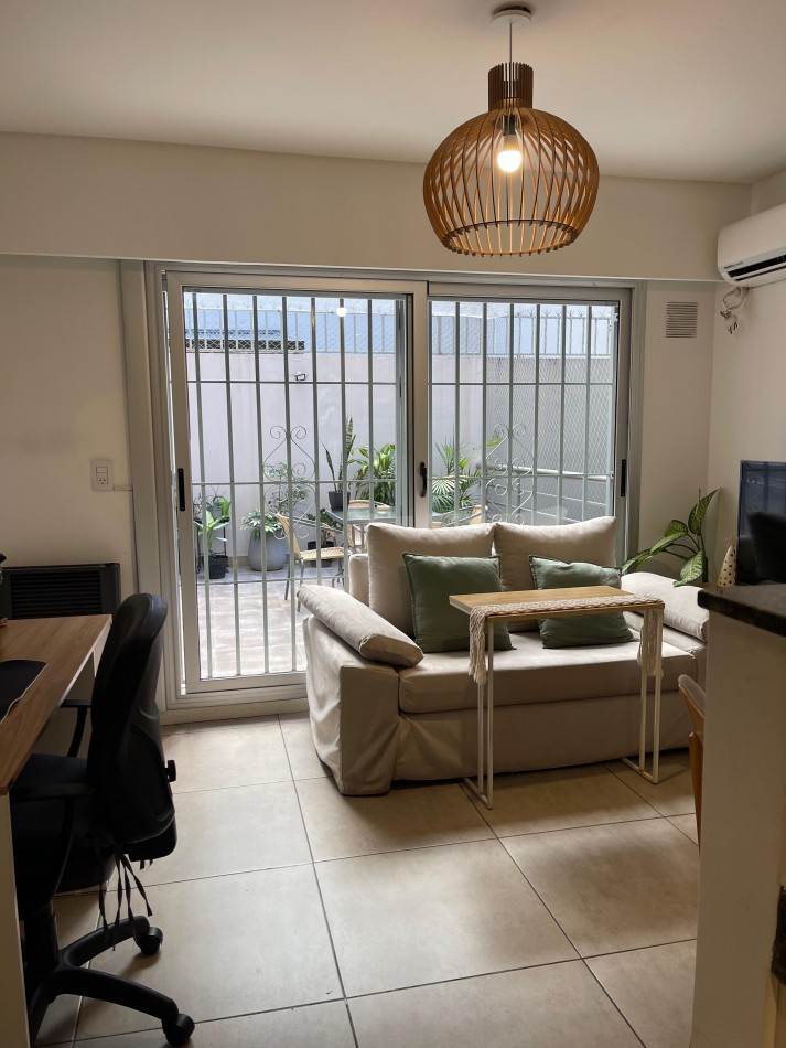 ALQUILER DUPLEX UN DORMITORIO CON PATIO. Amenities. Corrientes y Pellegrini