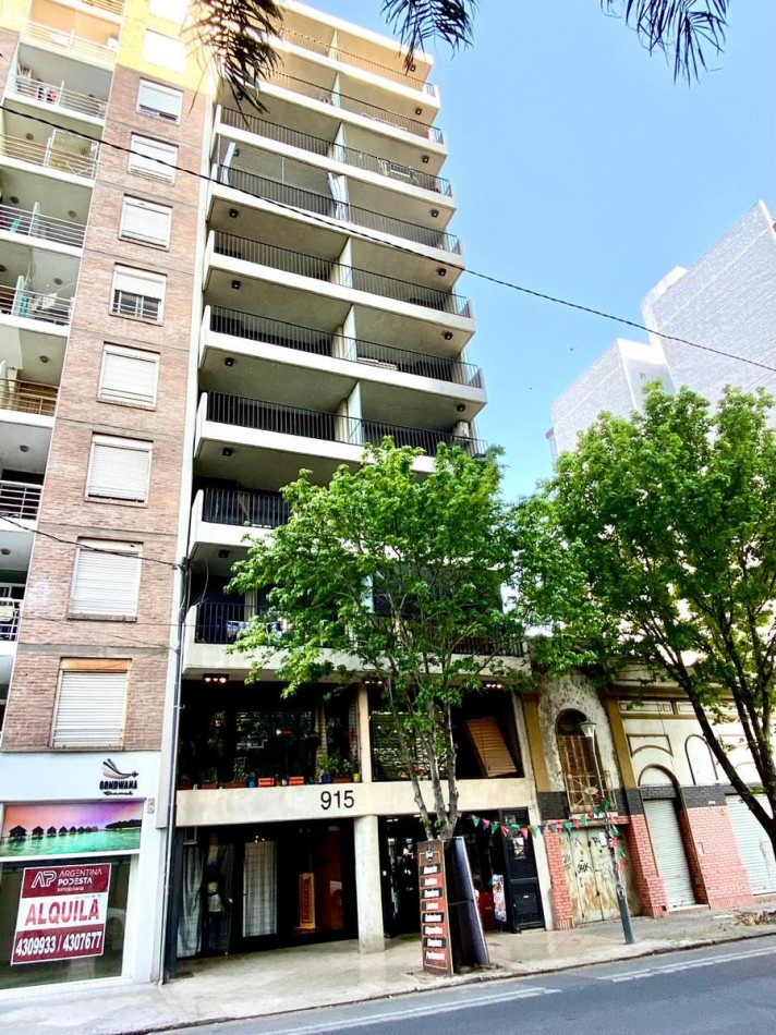 AMPLIO MONOAMBIENTE A ESTRENAR, BALCON AL FRENTE - TERRAZA - CAFFERATA AL 900