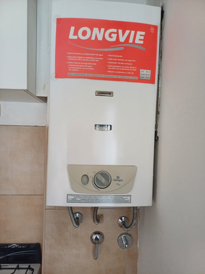 Alquiler amplio monoambiente. Mendoza 2600