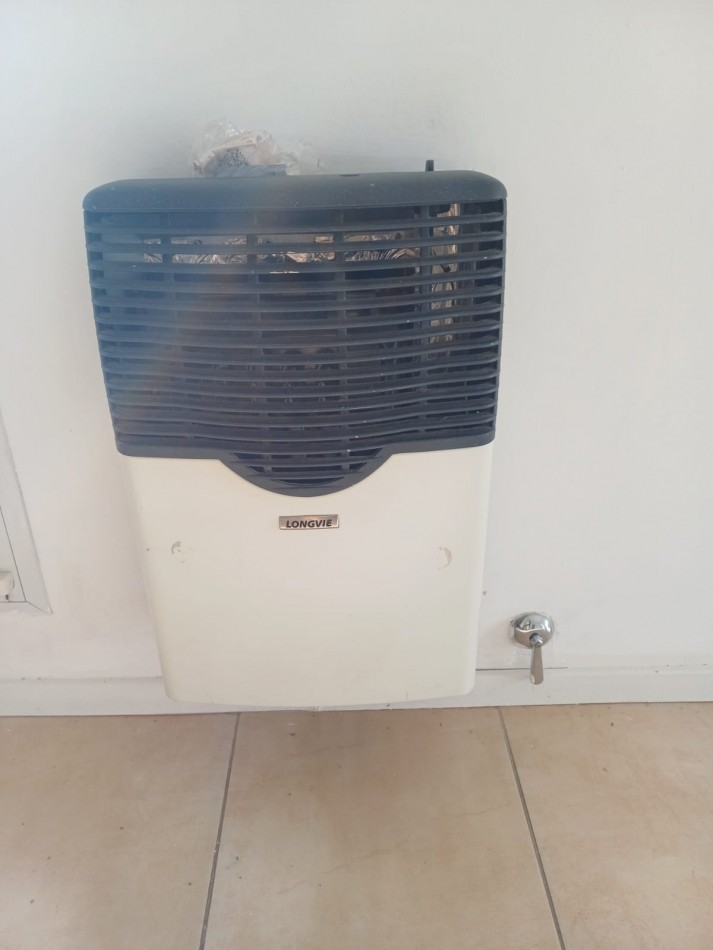 Alquiler amplio monoambiente. Mendoza 2600