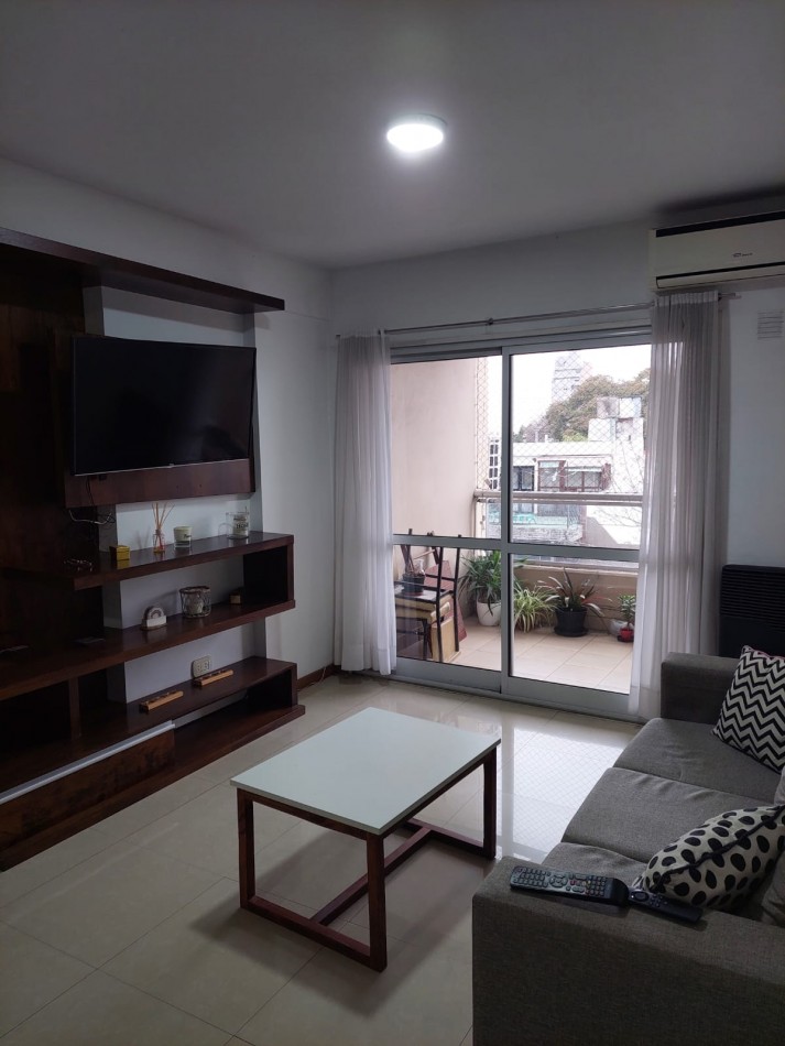 Hermoso departamento en alquiler en Abasto. Dos dormitorios. Amenities