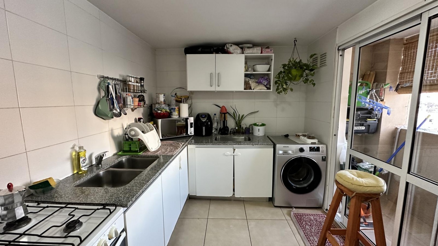 Hermoso departamento en alquiler en Abasto. Dos dormitorios. Amenities