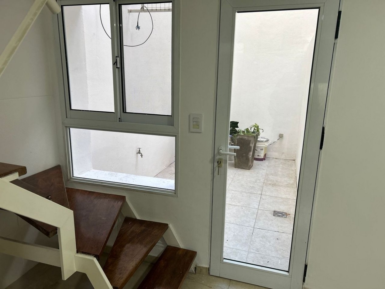 Duplex UN DORMITORIO, reciclado a nuevo - BARRIO LOURDES