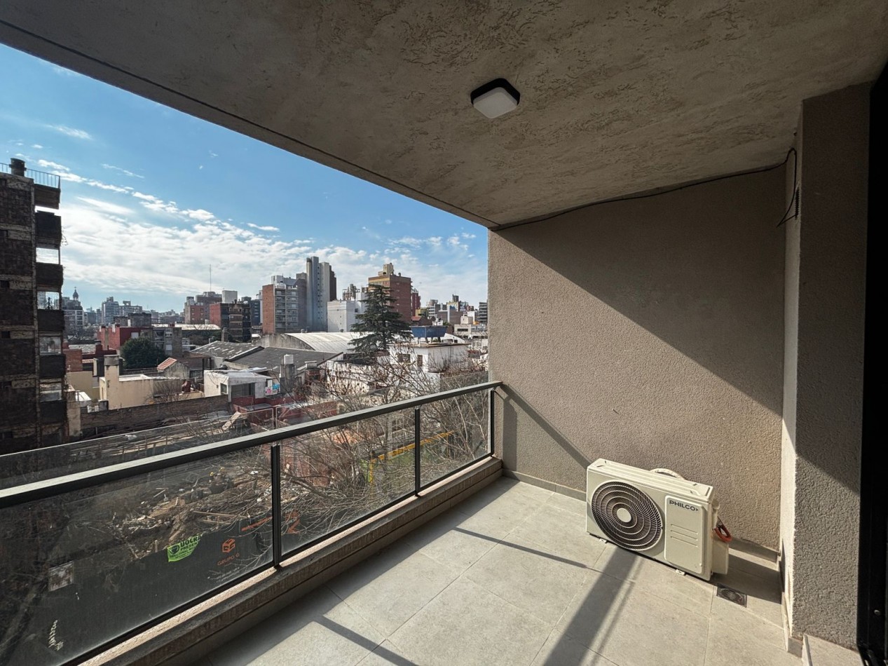 Amplio monoambiente a la venta. Amueblado. Barrio Abasto. Consultar financiacion