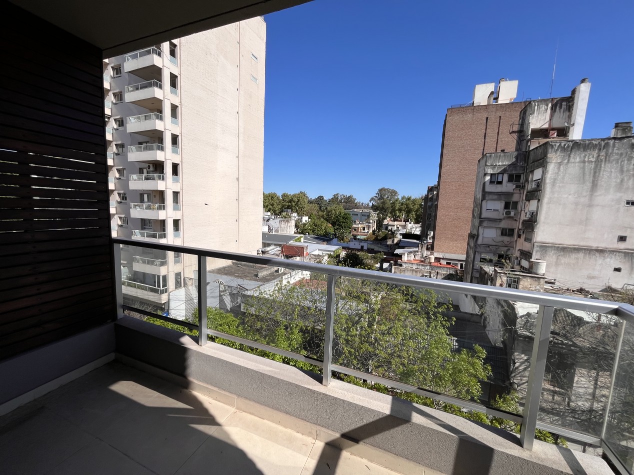 VENTA MONOAMBIENTES - Balcones vidriados al frente - Entrega INMEDIATA - Zeballos 2200