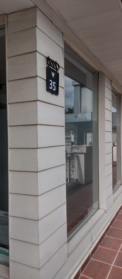 Alquiler local centrico en Funes. Galeria Paseo Victoria