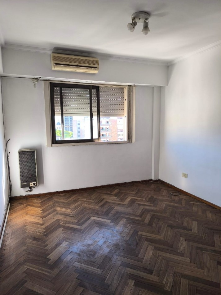 ALQUILER UN DORMITORIO CENTRICO. Maipu 1500