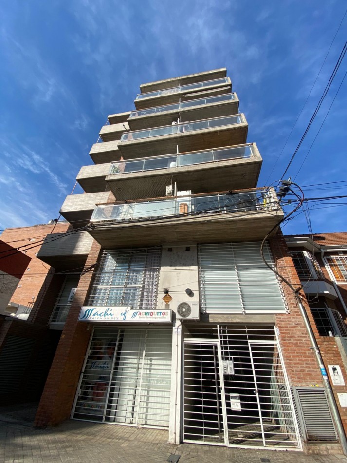 OPORTUNIDAD! Monoambiente en venta! pueyrredon 1400