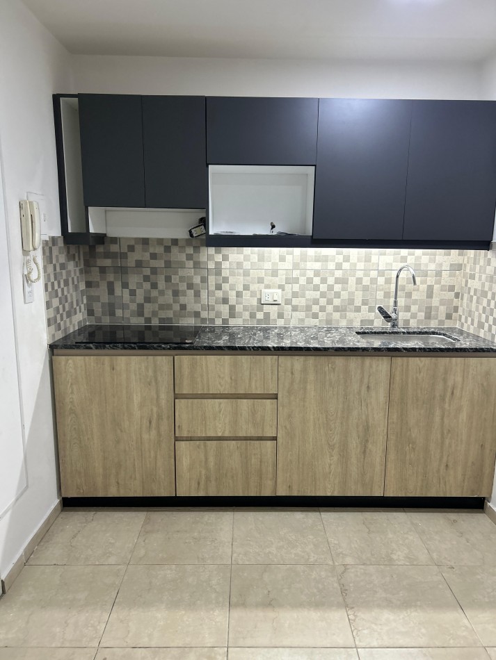 OPORTUNIDAD! UNIDAD TIPO DUPLEX. SAN LUIS 2000