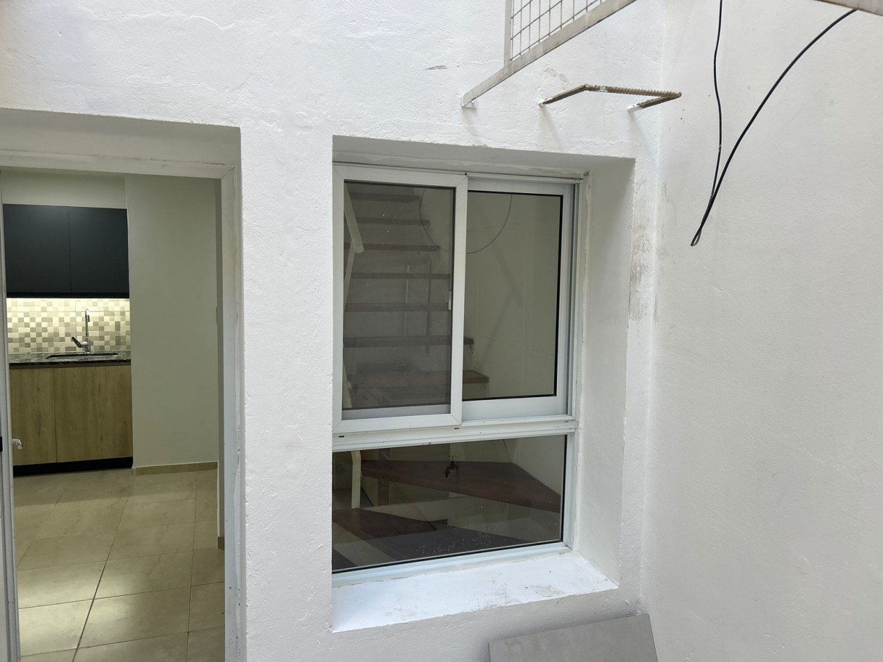 OPORTUNIDAD! UNIDAD TIPO DUPLEX. SAN LUIS 2000