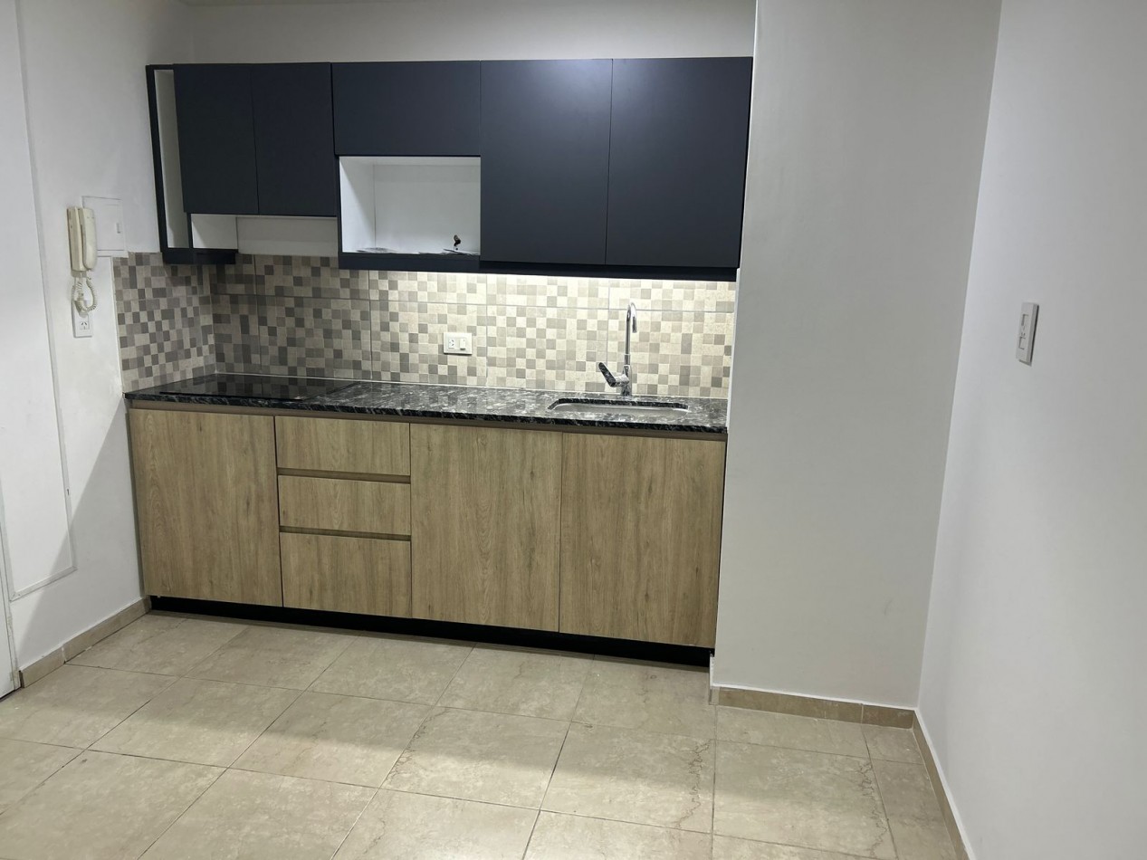 OPORTUNIDAD! UNIDAD TIPO DUPLEX. SAN LUIS 2000