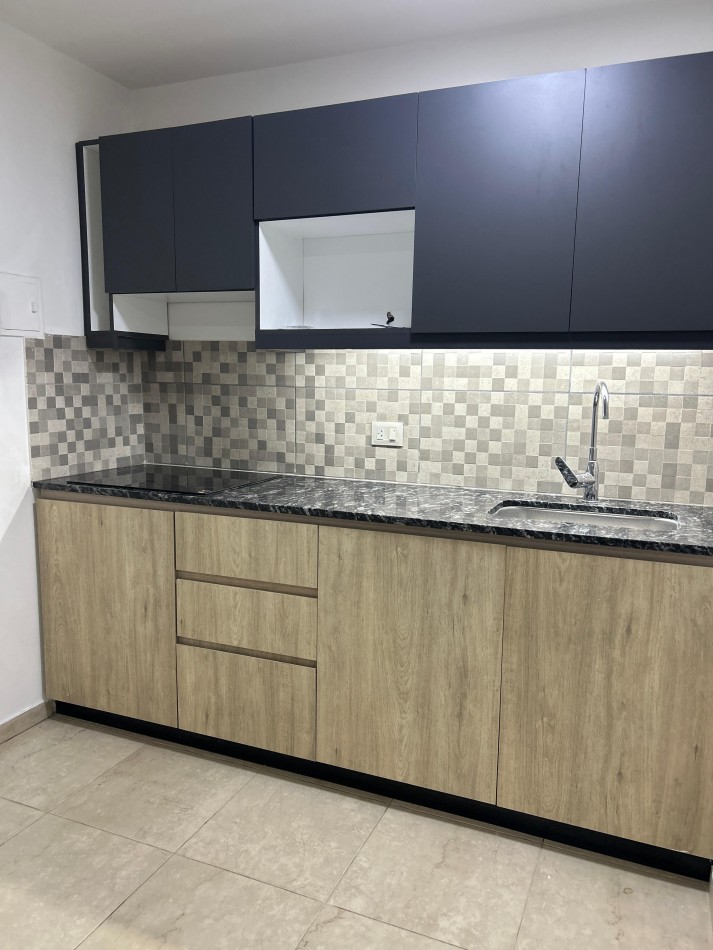 OPORTUNIDAD! UNIDAD TIPO DUPLEX. SAN LUIS 2000