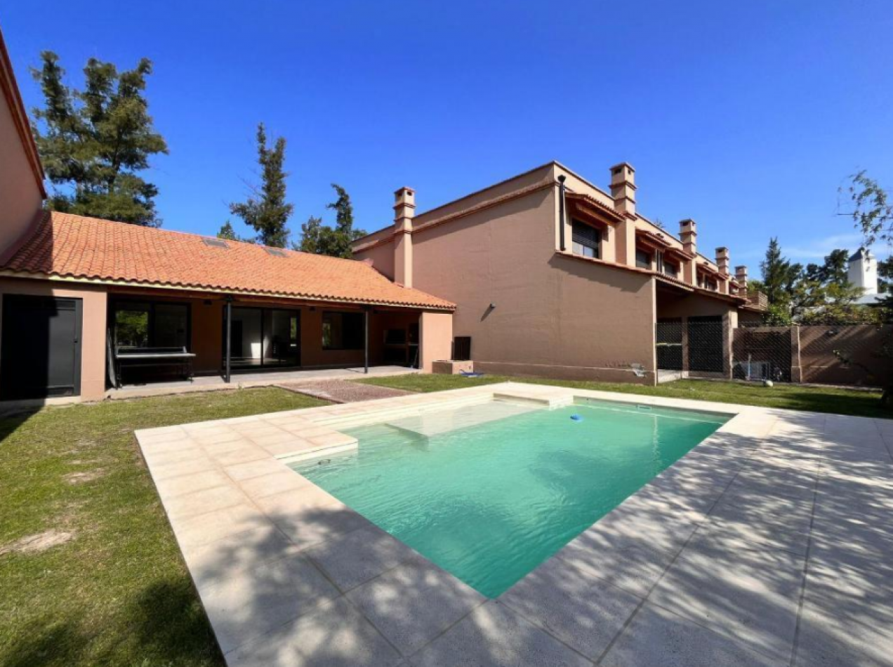 EN VENTA! Condominios premium. Fisherton