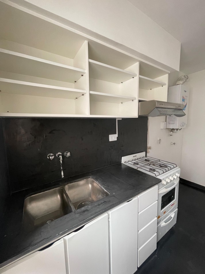 OPRTUNIDAD UNICA. DEPTO 2 DORMITORIOS. Catamarca 1500