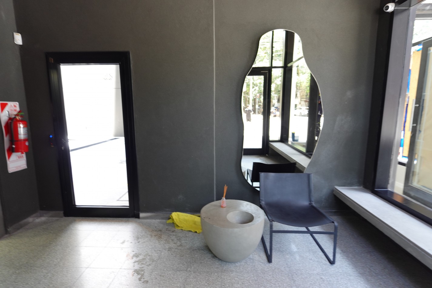 EN VENTA. Depto 2 dormitorios. EXCELENTE ZONA. Mendoza 2600