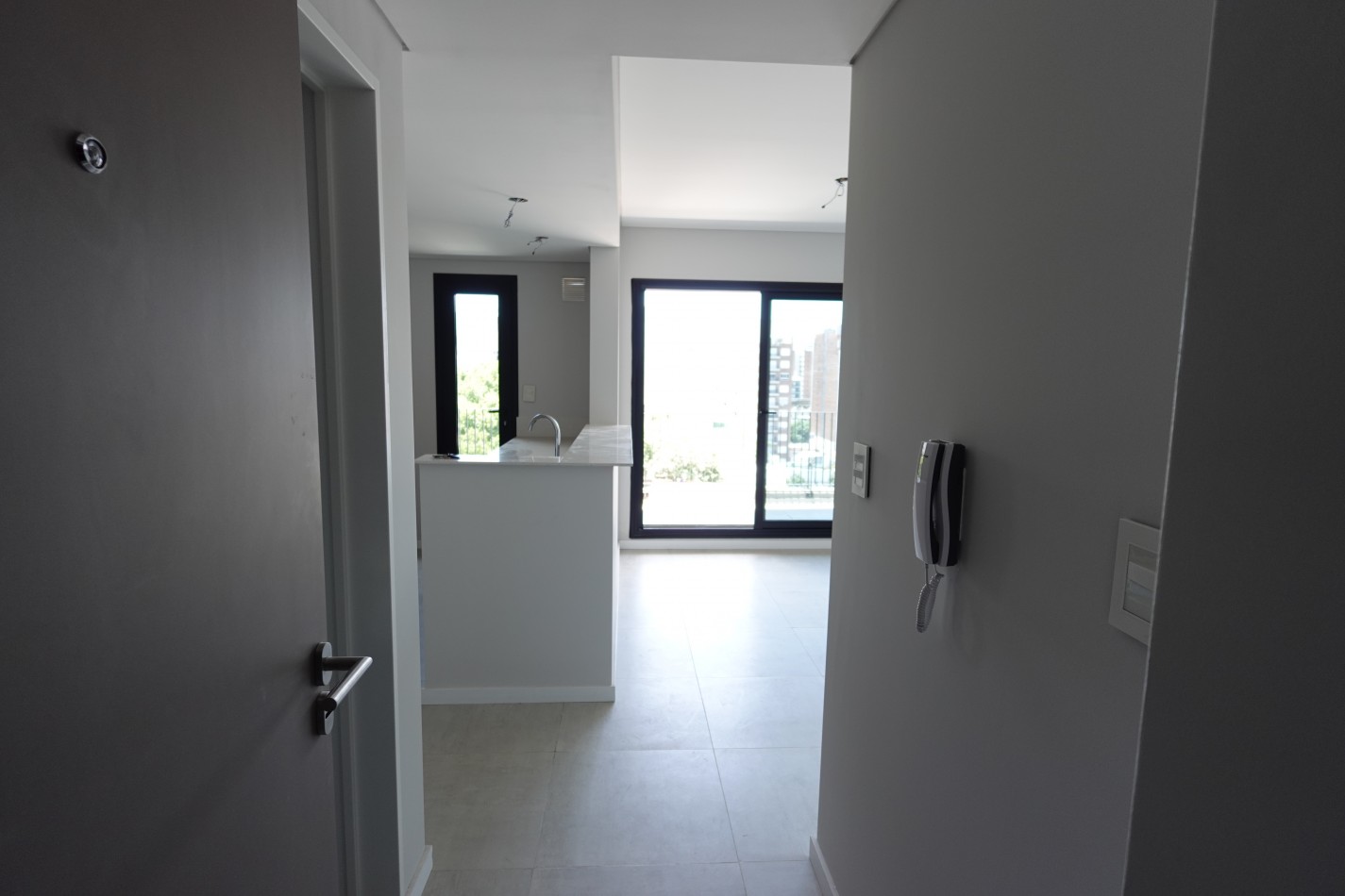 EN VENTA. Depto 2 dormitorios. EXCELENTE ZONA. Mendoza 2600