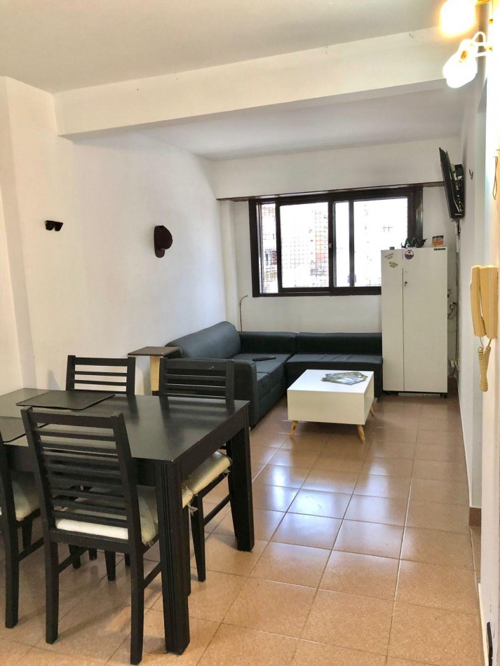 ¡OPORTUNIDAD! Departamento 1 dormitorio. excelente zona. 1ro de Mayo al 1600
