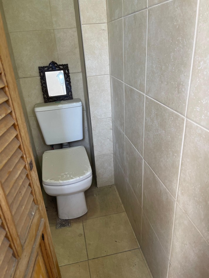 ¡ALQUILER! Departamento de categoria, ideal para uso profesional. Entre rios 500