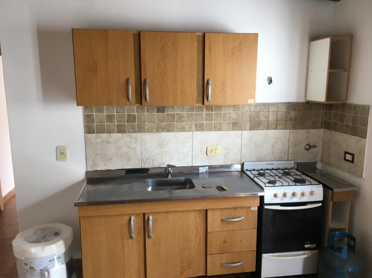 ¡VENTA CONJUNTA! 2 departamentos de pasillo a estrenar. Catamarca 3100