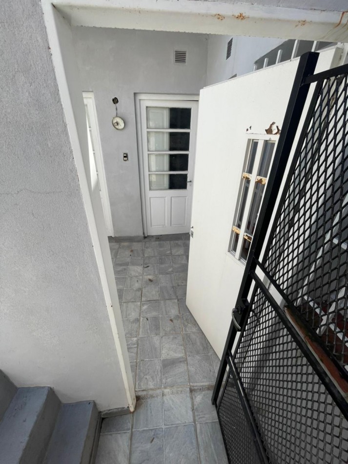 ¡VENTA CONJUNTA! 2 departamentos de pasillo a estrenar. Catamarca 3100