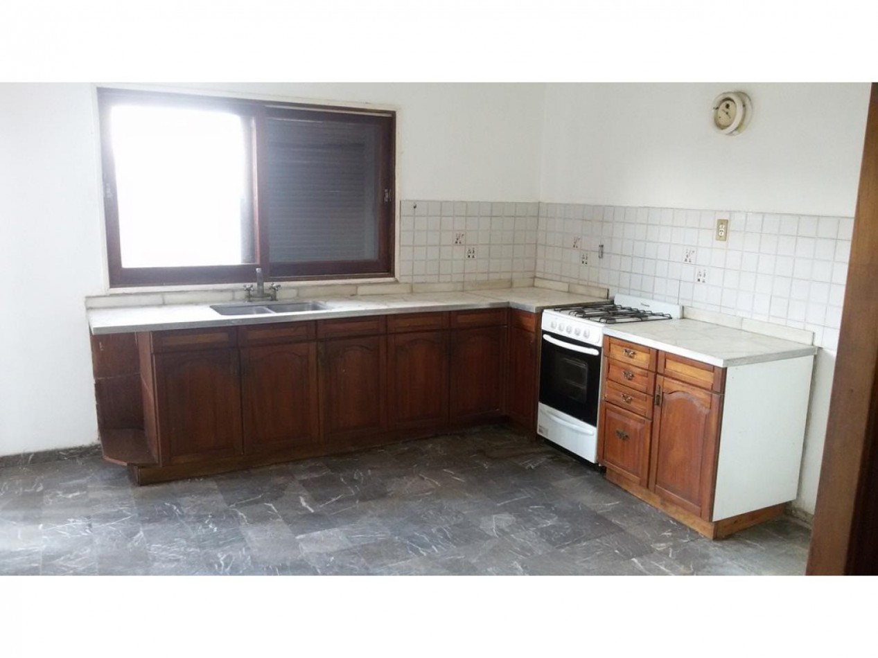 EN VENTA! Casa en plata alta. 2 dormitorios. San lorenzo 4700