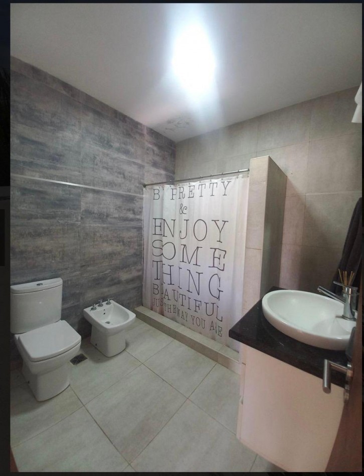 CASA EN ROLDAN! En venta!