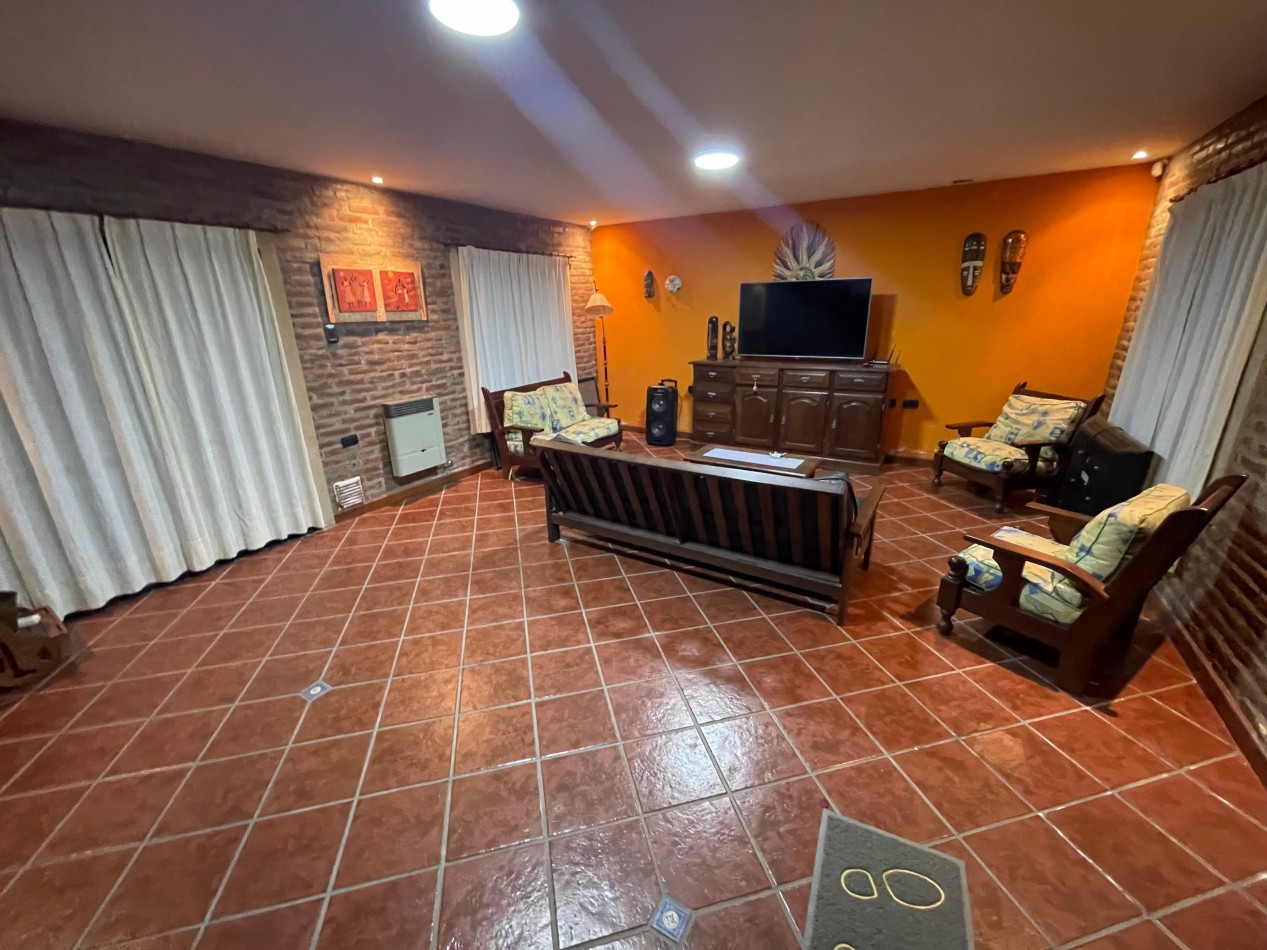 ¡EN VENTA! Casa en Funes (Santa Fe), Garita 18