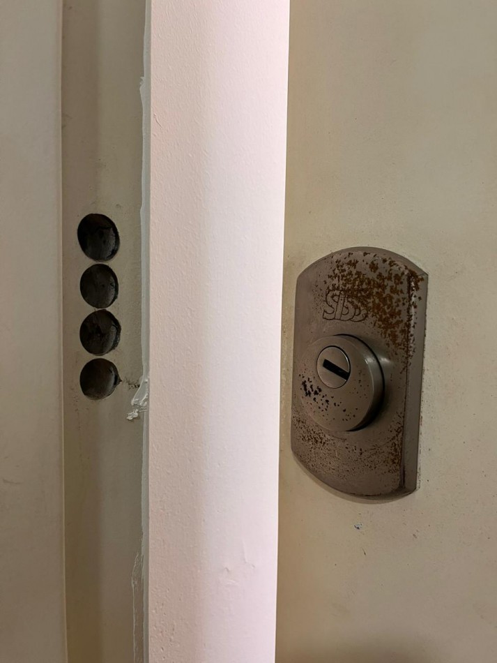 Impecable departamento de 1 dormitorio al frente en Barrio Lourdes 