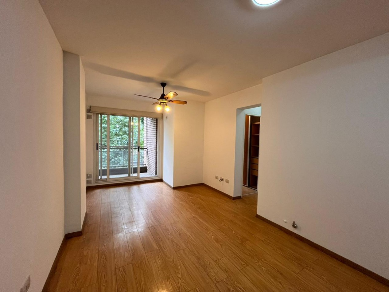 Impecable departamento de 1 dormitorio al frente en Barrio Lourdes 