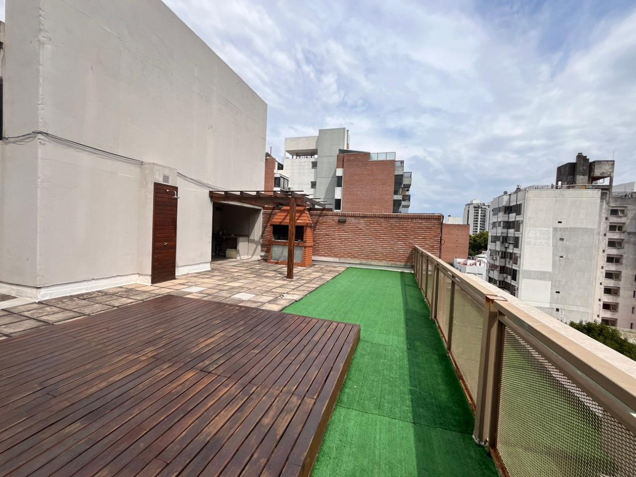 Impecable departamento de 1 dormitorio al frente en Barrio Lourdes 