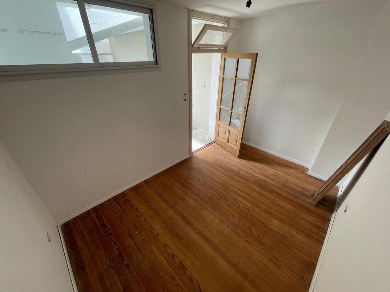 EN VENTA Casa de pasillo reciclada a nueva - Alvear 700