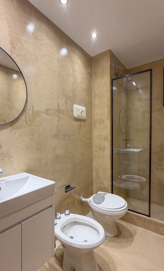 OPORTUNIDAD. Depto 3 Dormitorios en pleno centro EN VENTA. San lorenzo 1700