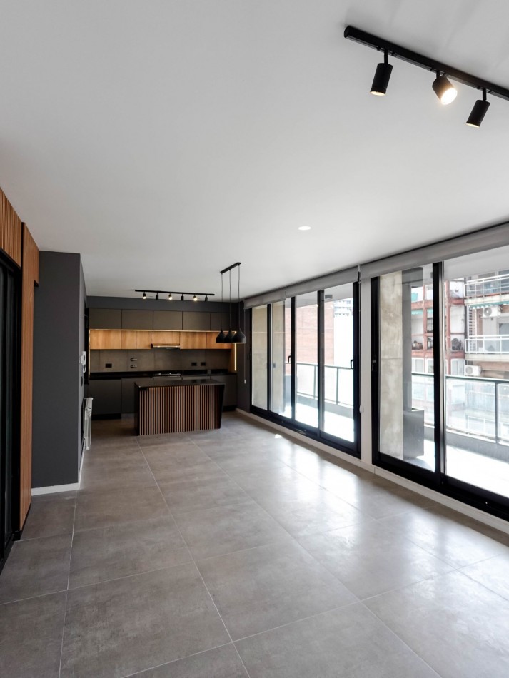 EN VENTA | PISO EXCLUSIVO 3 DORMITORIOS + COCHERA | AYACUCHO 1300