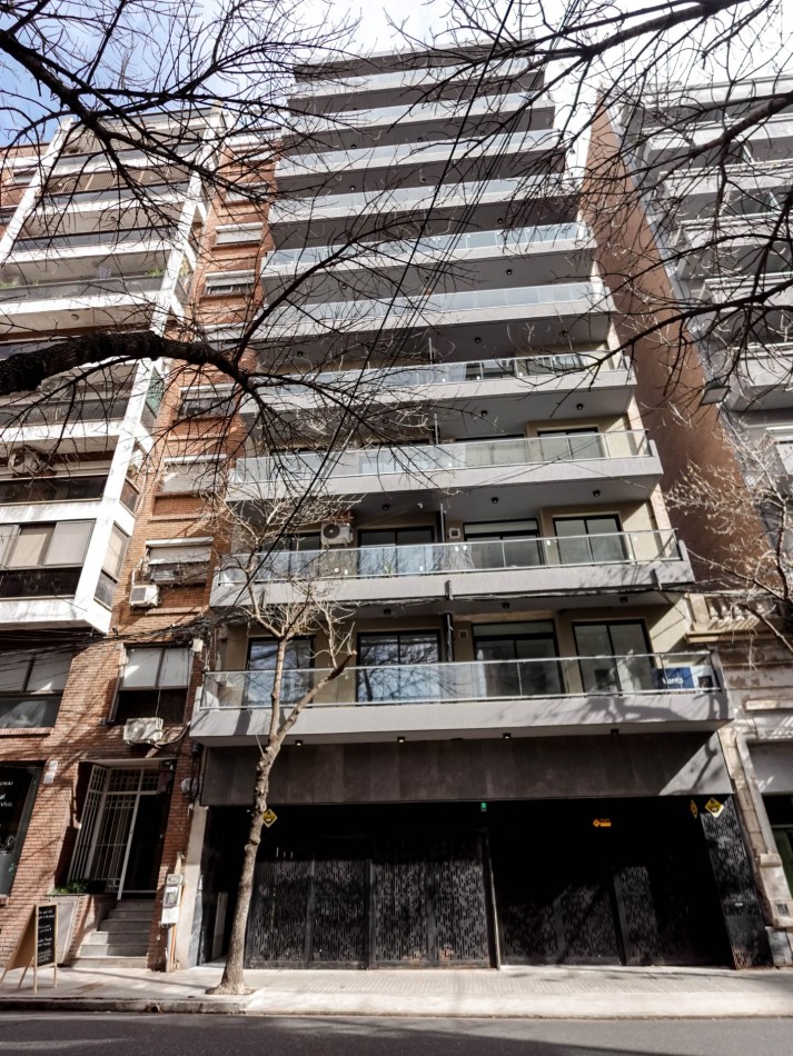 EN VENTA | PISO EXCLUSIVO 3 DORMITORIOS + COCHERA | AYACUCHO 1300