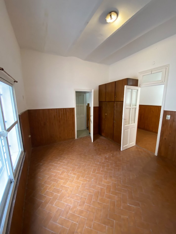EN VENTA! DEPTO. DE PASILLO EN PH 1 DORMITORIO | Ricchieri 537