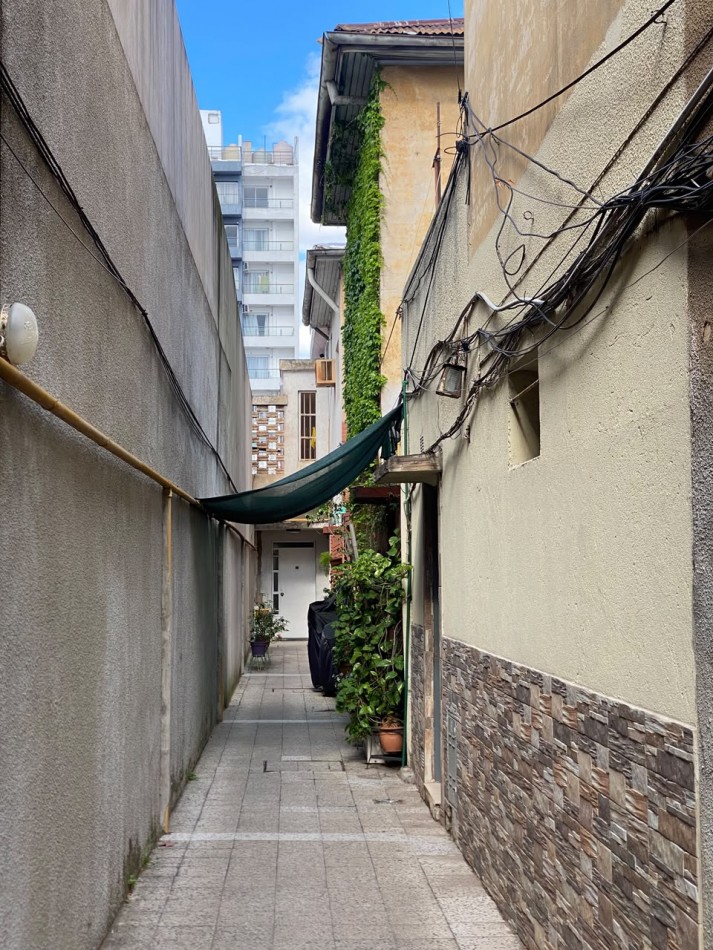 EN VENTA! DEPTO. DE PASILLO EN PH 1 DORMITORIO | Ricchieri 537