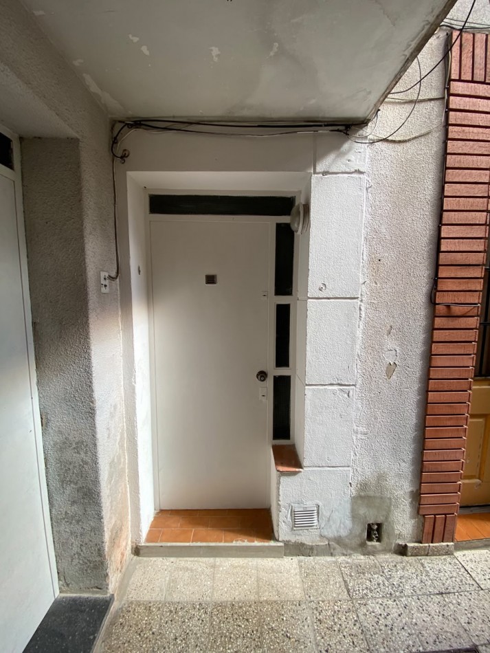 EN VENTA! DEPTO. DE PASILLO EN PH 1 DORMITORIO | Ricchieri 537