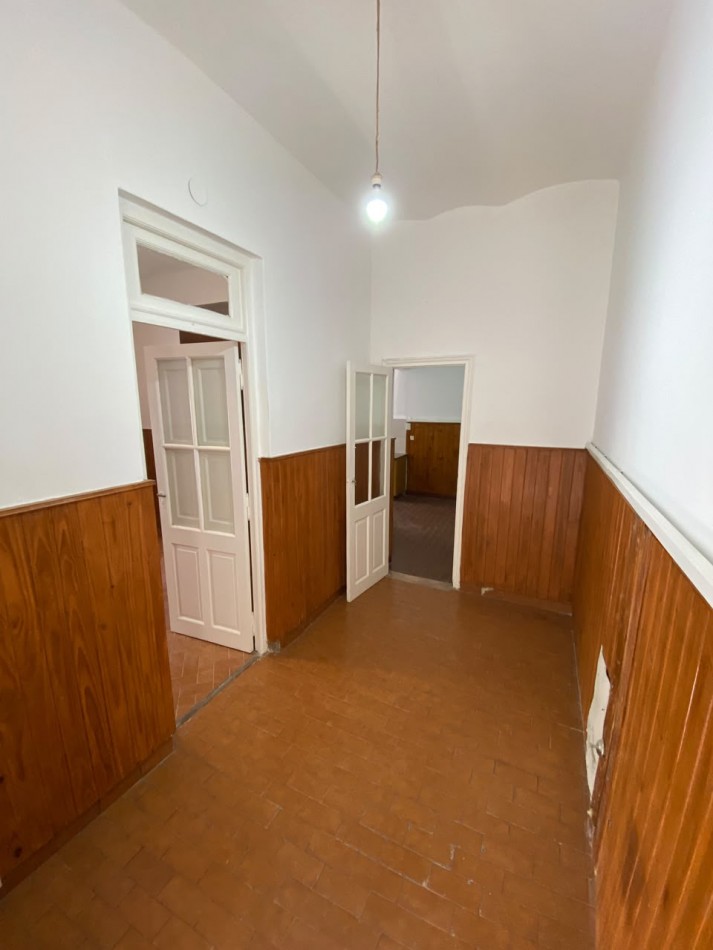 EN VENTA! DEPTO. DE PASILLO EN PH 1 DORMITORIO | Ricchieri 537