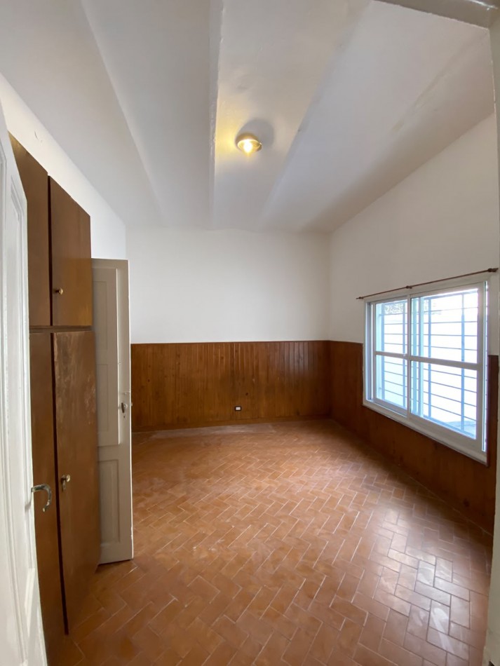 EN VENTA! DEPTO. DE PASILLO EN PH 1 DORMITORIO | Ricchieri 537