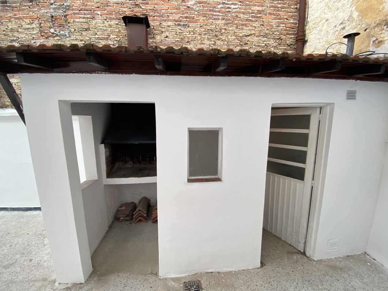 EN VENTA! DEPTO. DE PASILLO EN PH 1 DORMITORIO | Ricchieri 537